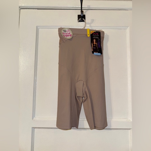 Maidenform Lace High Waist Thigh Slimmer Shapewear NWT medium - Picture 5 of 8